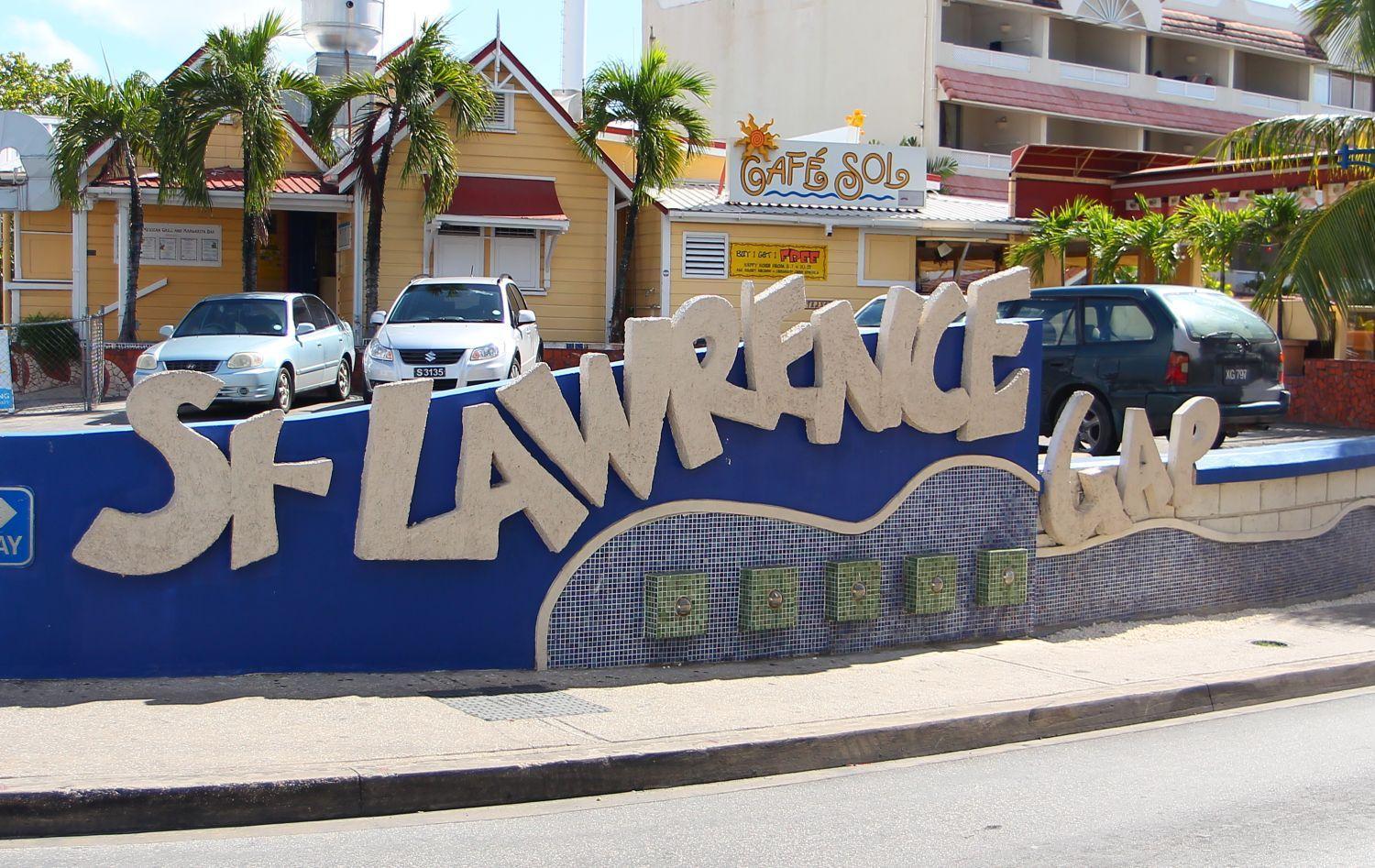 Melrose Beach Apartments Inc Bridgetown Bagian luar foto